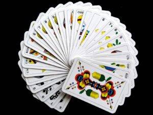 cards in circle