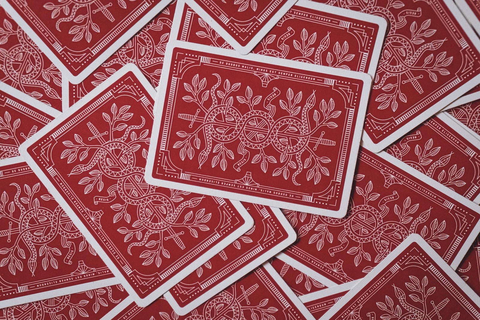 red casino cards