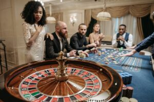 roulette players around the table